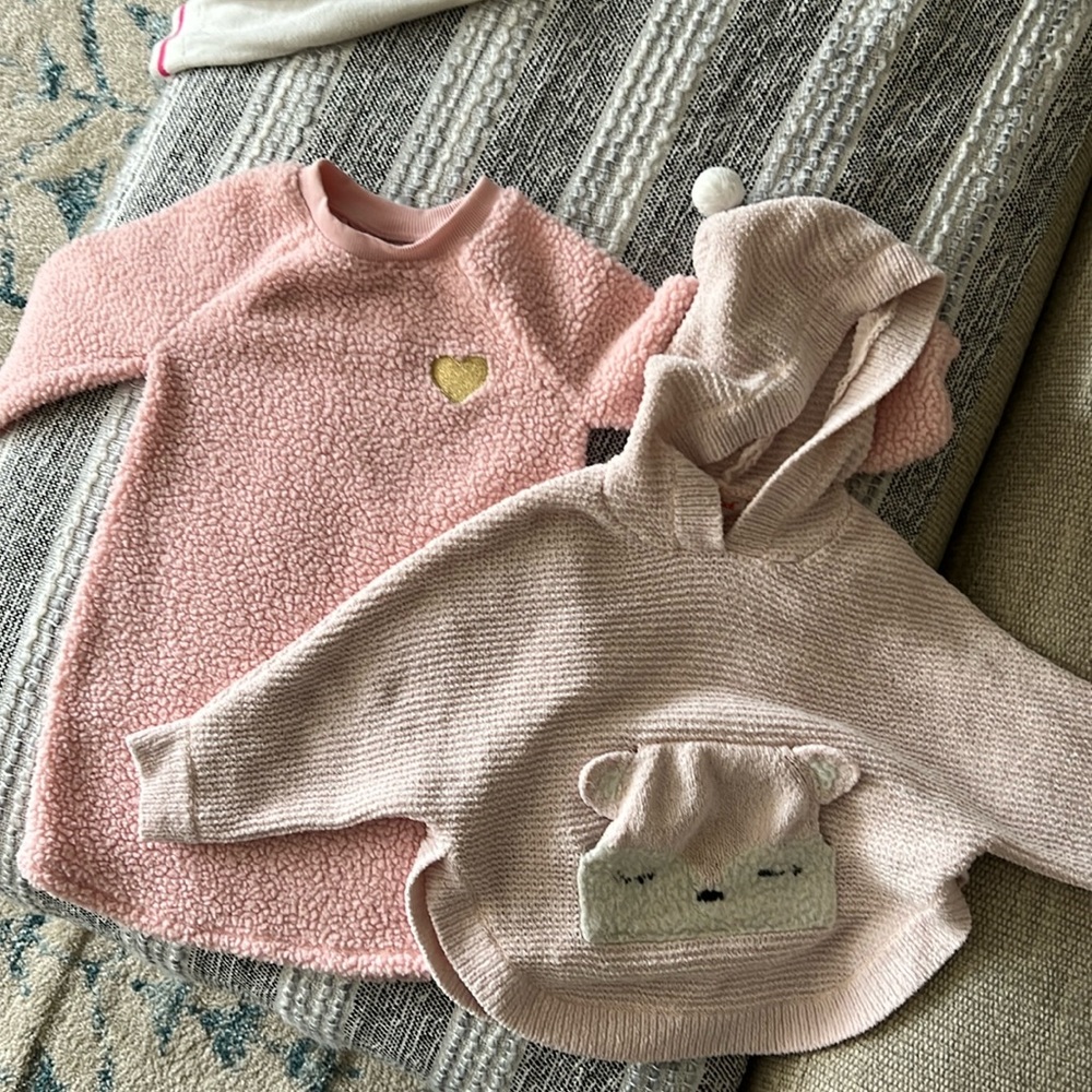 Bundle of 2 soft sweaters.Name brand.